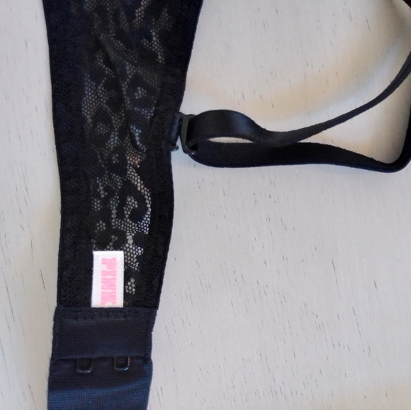 NWT VS PINK BRA - Picture 2 of 7